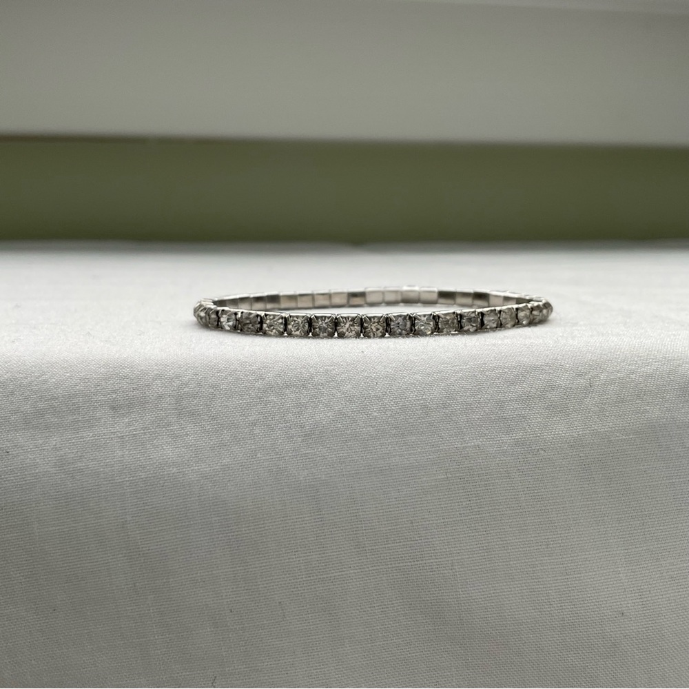 CLEAR RHINESTONE BRACELET